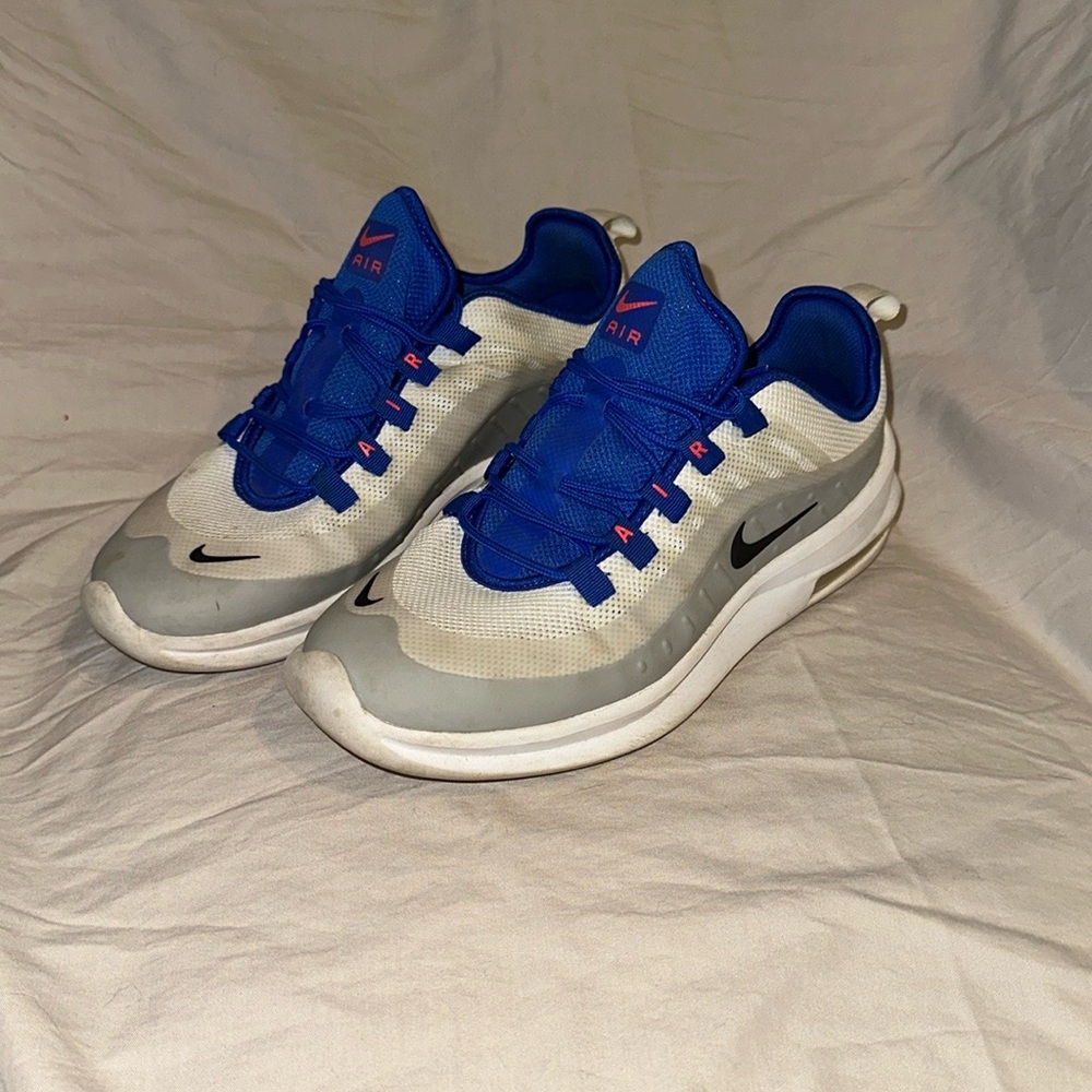 Nike Women’s Air Max